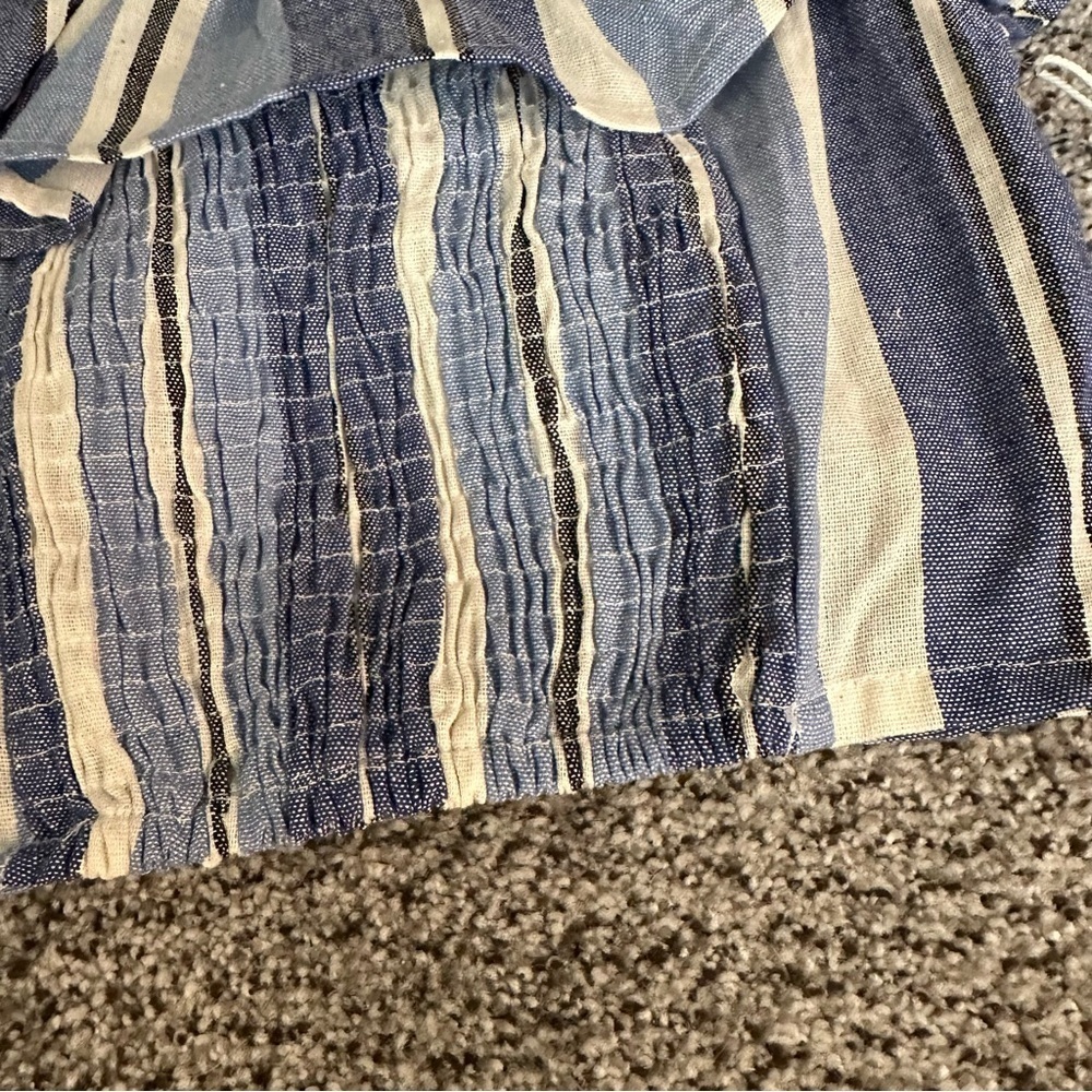 SIMPLY BLESSED S Denim Linen Cropped Striped Smocked Top Bow Tie Front R $65 NWT - Picture 10 of 13
